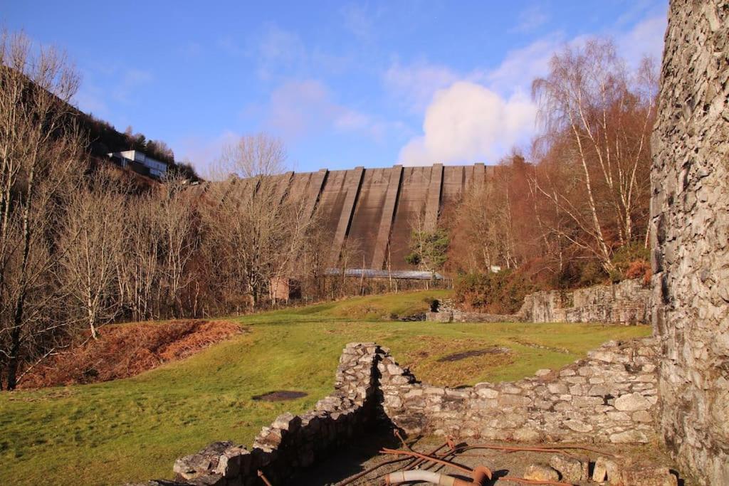 Garn Lodge نيوتاون المظهر الخارجي الصورة